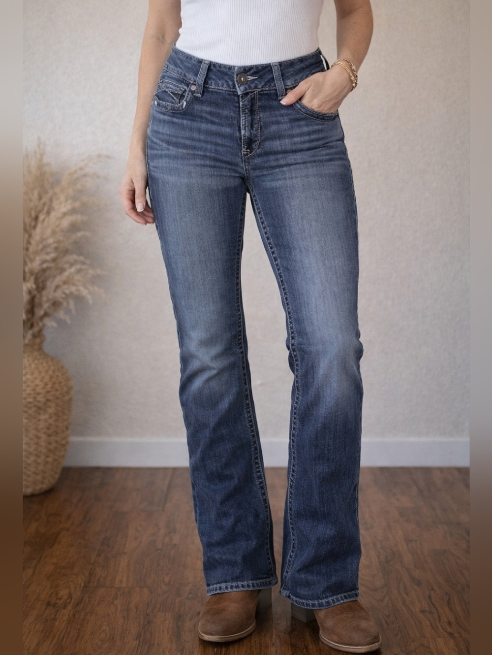 Ariat R.E.A.L. Raquel Bootcut Jeans 32R Medium Wash Stretch Western Denim